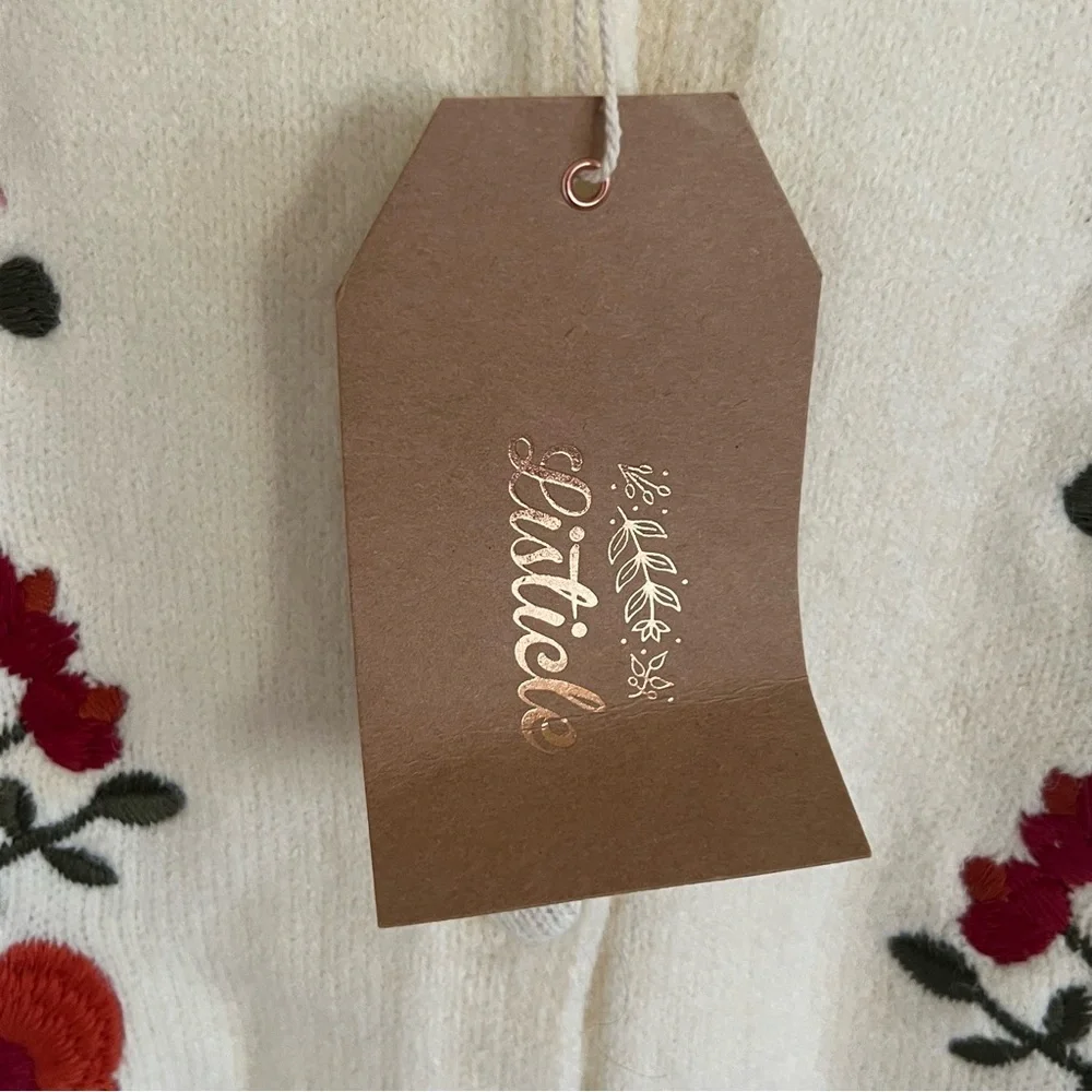 Listicle Beige Brown Floral Embroidered Knit Cardigan NWT Small - Picture 10 of 14